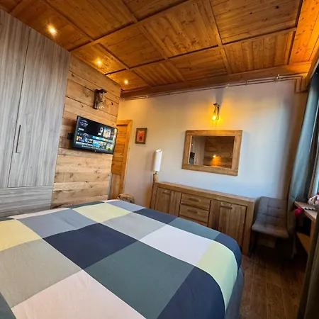Town Apartment Sauze D'Oulx